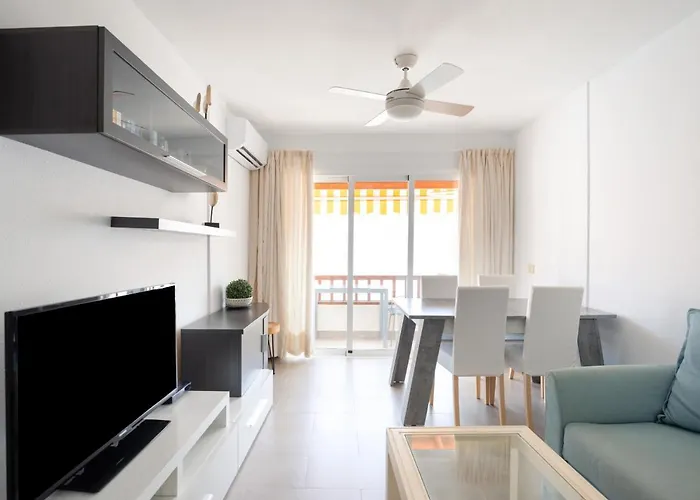 Appartamento Homeforguest Con Piscina A 50m Del Mar En La Caleta *