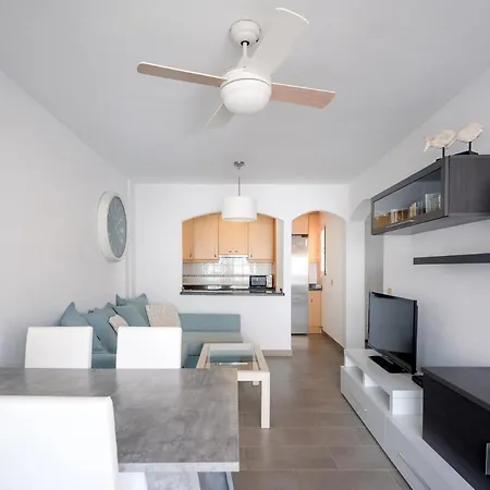 Apartamento A 50M Del Mar En La Caleta *