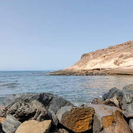 Appartamento Homeforguest Con Piscina A 50m Del Mar En La Caleta