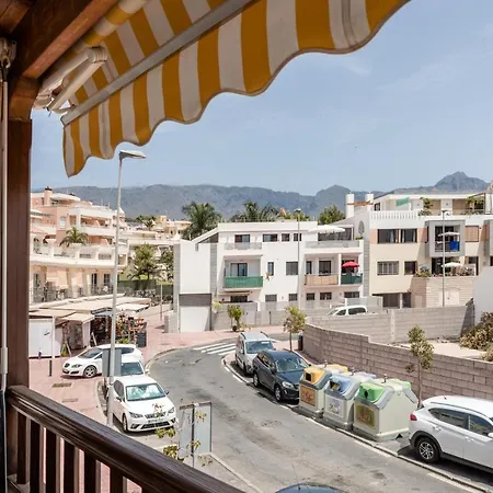 Homeforguest Con Piscina A 50m Del Mar En La Caleta アパート アデヘ